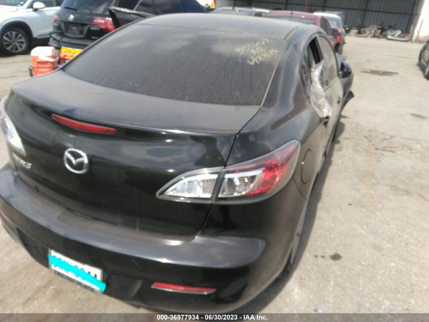 2013 MAZDA MAZDA3 I SV - JM1BL1TF2D1825527