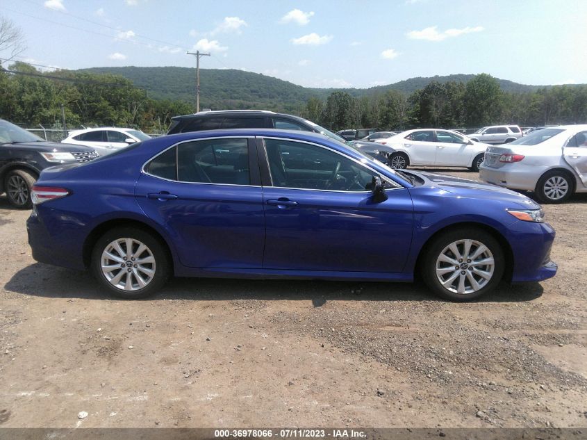 2018 TOYOTA CAMRY LE/SE/XLE/L - 4T1B11HK7JU673021
