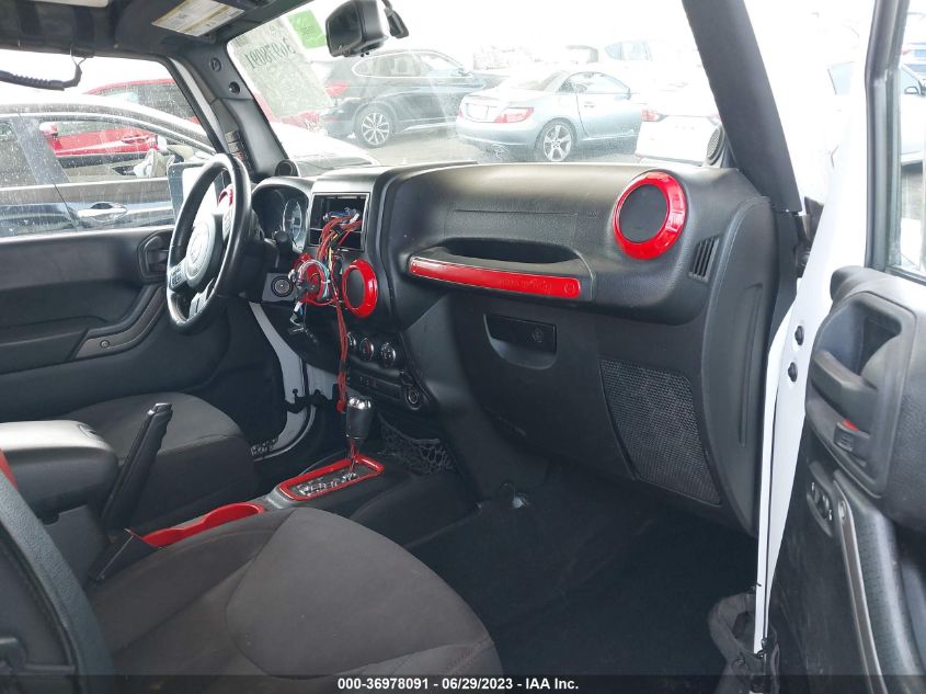 2013 JEEP WRANGLER UNLIMITED SPORT - 1C4BJWDG7DL691063