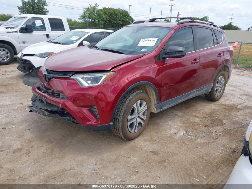 VIN 2T3ZFREV8JW444738 2018 TOYOTA RAV4 LE