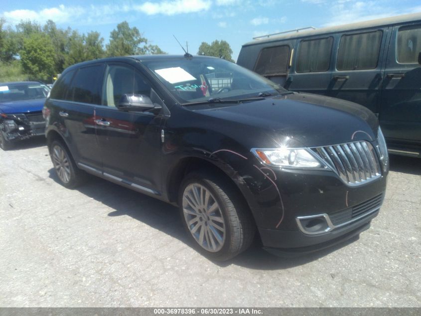 VIN 2LMDJ8JK2DBL28960 2013 LINCOLN MKX no.1