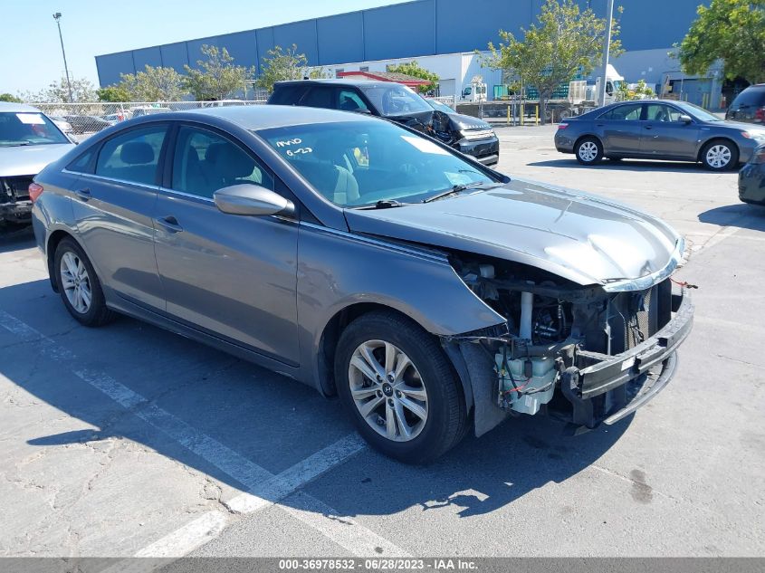 2013 HYUNDAI SONATA GLS PZEV - 5NPEB4AC6DH645020