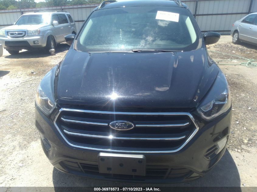 2019 FORD ESCAPE SE - 1FMCU9GD0KUB29698