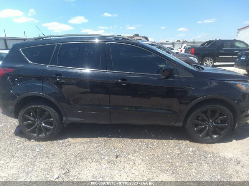 2019 FORD ESCAPE SE - 1FMCU9GD0KUB29698