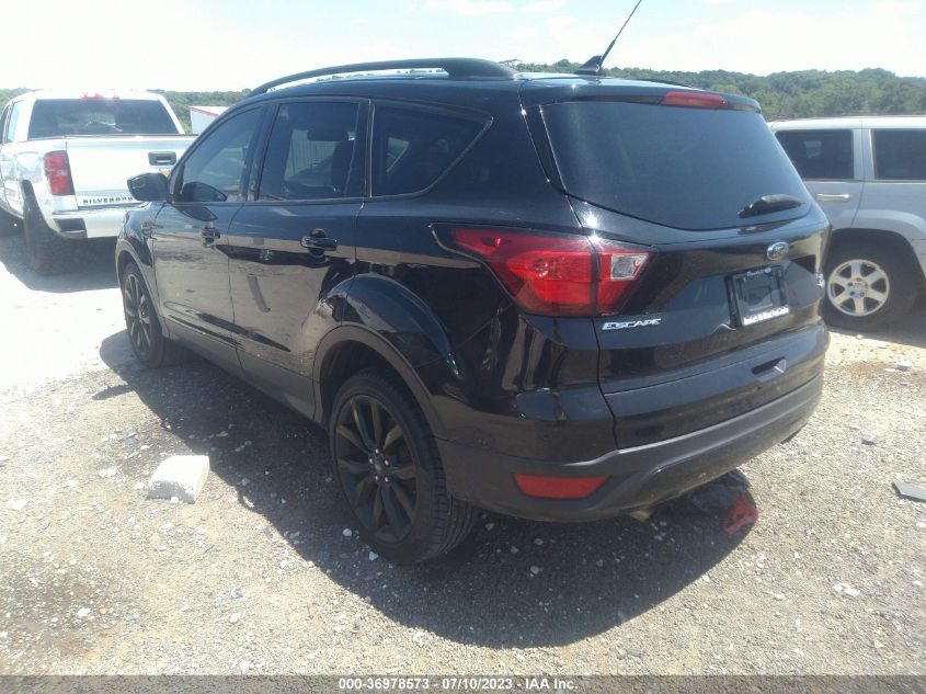 2019 FORD ESCAPE SE - 1FMCU9GD0KUB29698