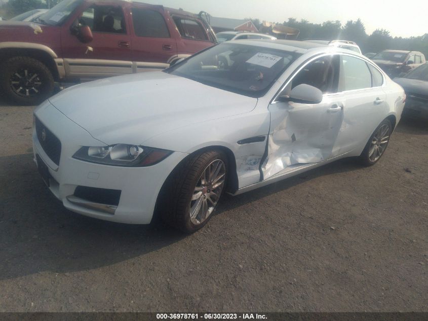 2016 JAGUAR XF 35T PRESTIGE - SAJBE4BV0GCY02620