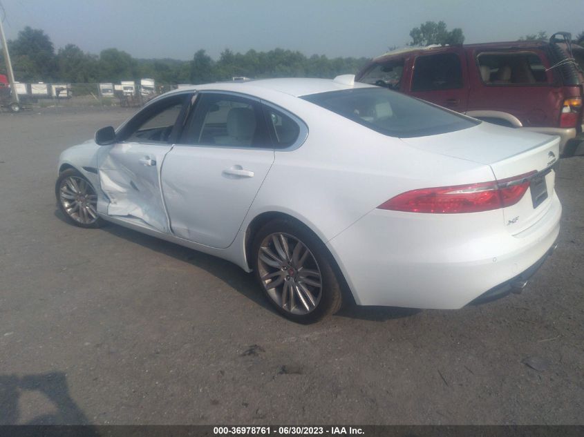 2016 JAGUAR XF 35T PRESTIGE - SAJBE4BV0GCY02620
