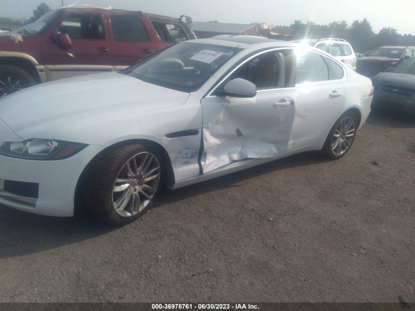 2016 JAGUAR XF 35T PRESTIGE - SAJBE4BV0GCY02620