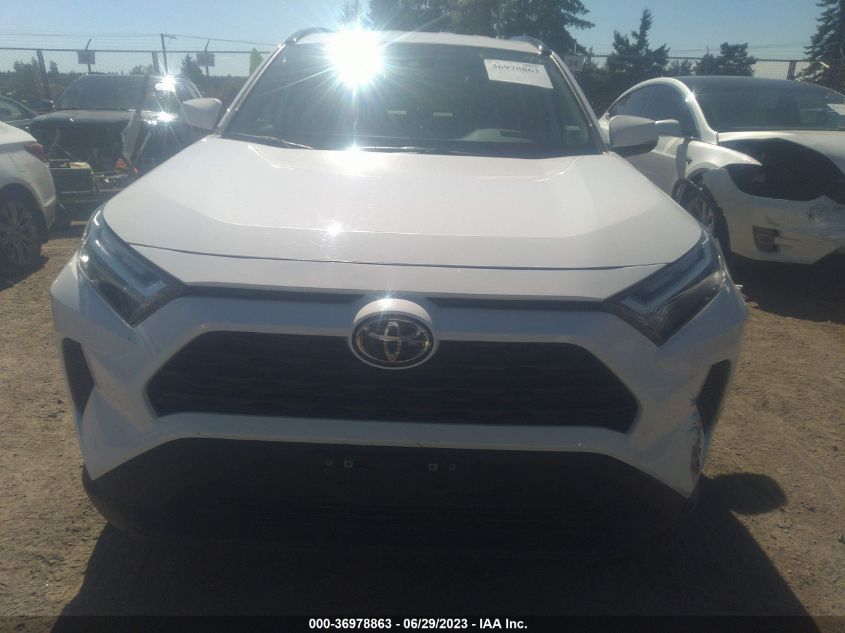 2022 TOYOTA RAV4 XLE - 2T3P1RFV8NC262775