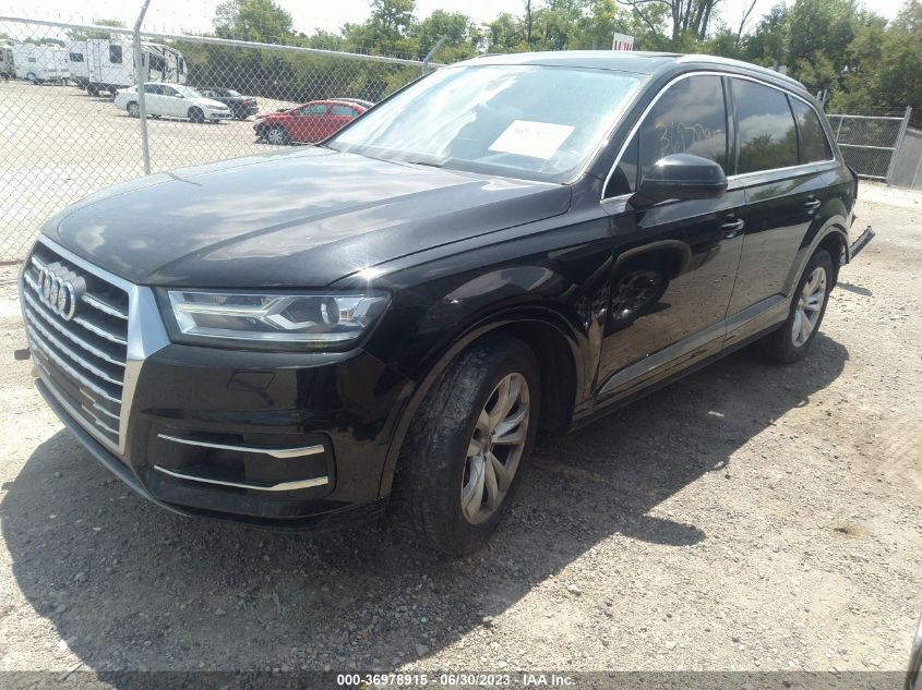 WA1AAAF77HD000054 2017 AUDI Q7, photo no. 2