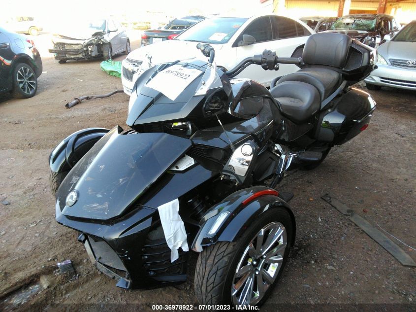 2017 CAN-AM SPYDER ROADSTER F3-T/LIMITED/LIMITED SPEC 2BXREDD28HV001238
