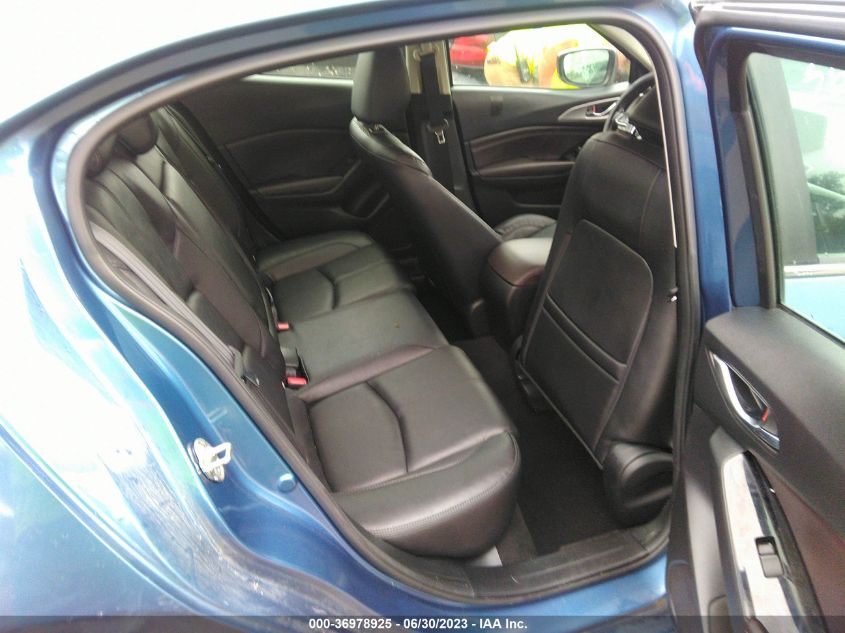 2017 MAZDA MAZDA3 4-DOOR TOURING 3MZBN1V75HM105970