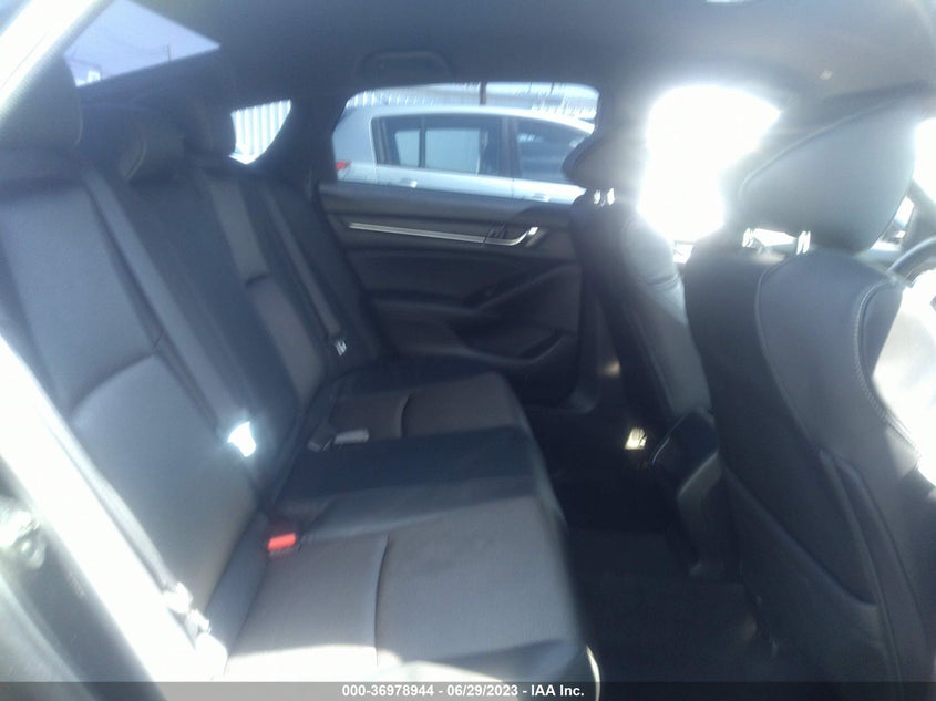VIN 1HGCV1F39JA183997 2018 HONDA ACCORD SEDAN SPORT 1.5T