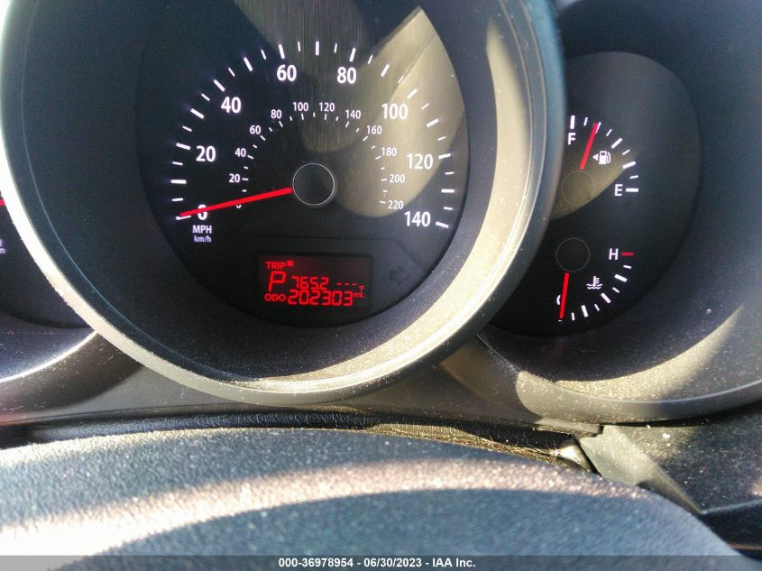 2013 KIA SOUL BASE - KNDJT2A59D7526271