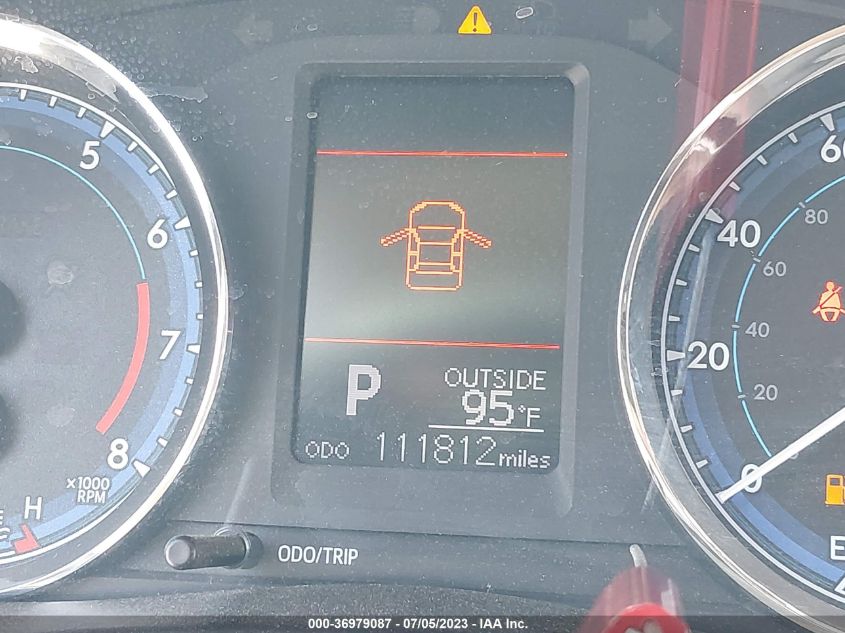 2019 TOYOTA COROLLA LE - 5YFBURHE1KP926868