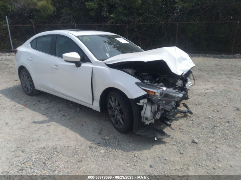 2018 MAZDA MAZDA3 4-DOOR GRAND TOURING - 3MZBN1W31JM171725