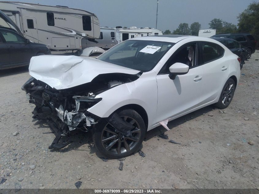 2018 MAZDA MAZDA3 4-DOOR GRAND TOURING - 3MZBN1W31JM171725