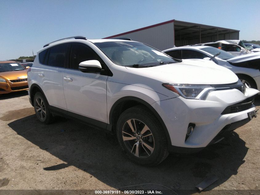 2017 TOYOTA RAV4 XLE - JTMWFREV2HJ117909