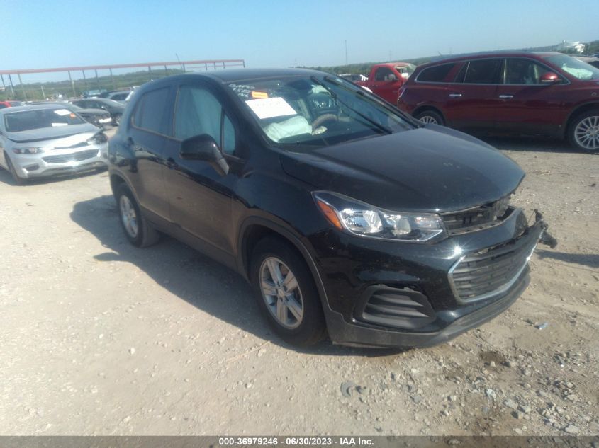 3GNCJKSB7LL229469 Chevrolet Trax LS