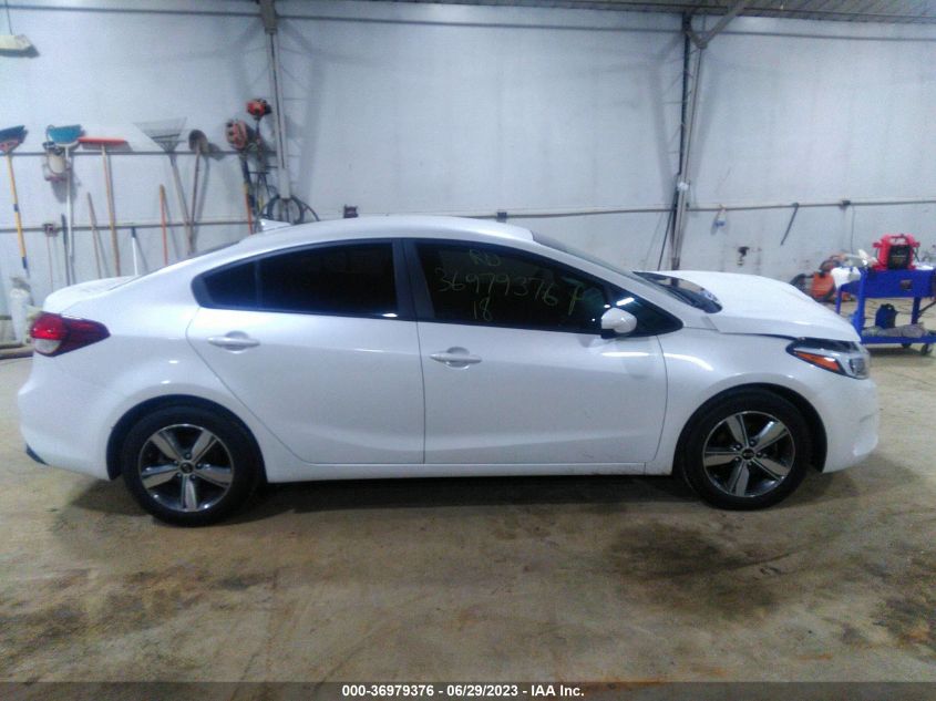 2018 KIA FORTE LX - 3KPFL4A7XJE211381