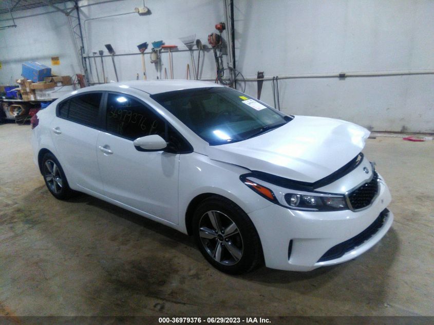 2018 KIA FORTE LX - 3KPFL4A7XJE211381