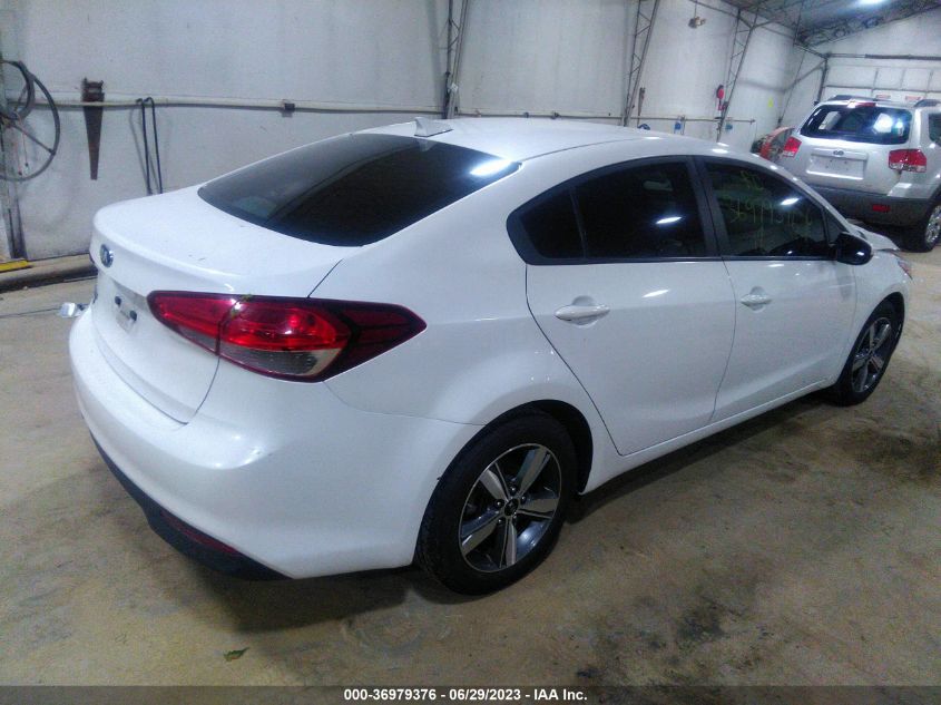 2018 KIA FORTE LX - 3KPFL4A7XJE211381