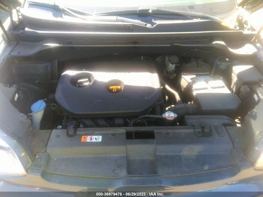 2015 KIA SOUL + - KNDJP3A51F7125746
