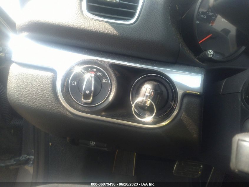2014 PORSCHE BOXSTER WP0CA2A85ES121564