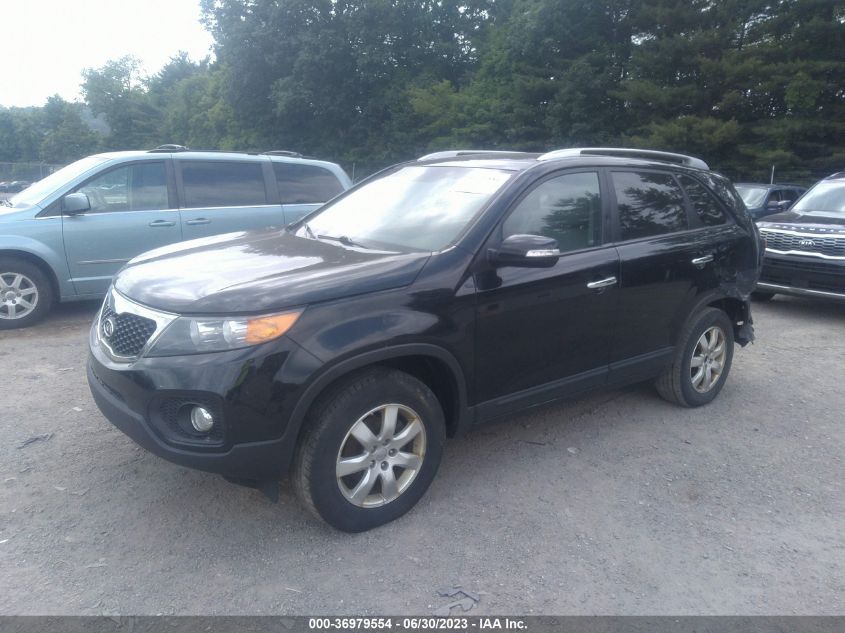 2013 KIA SORENTO LX - 5XYKT3A62DG408181