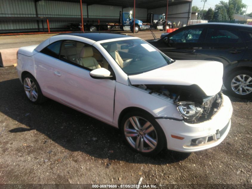 2013 VOLKSWAGEN EOS EXECUTIVE - WVWFW8AH7DV001392