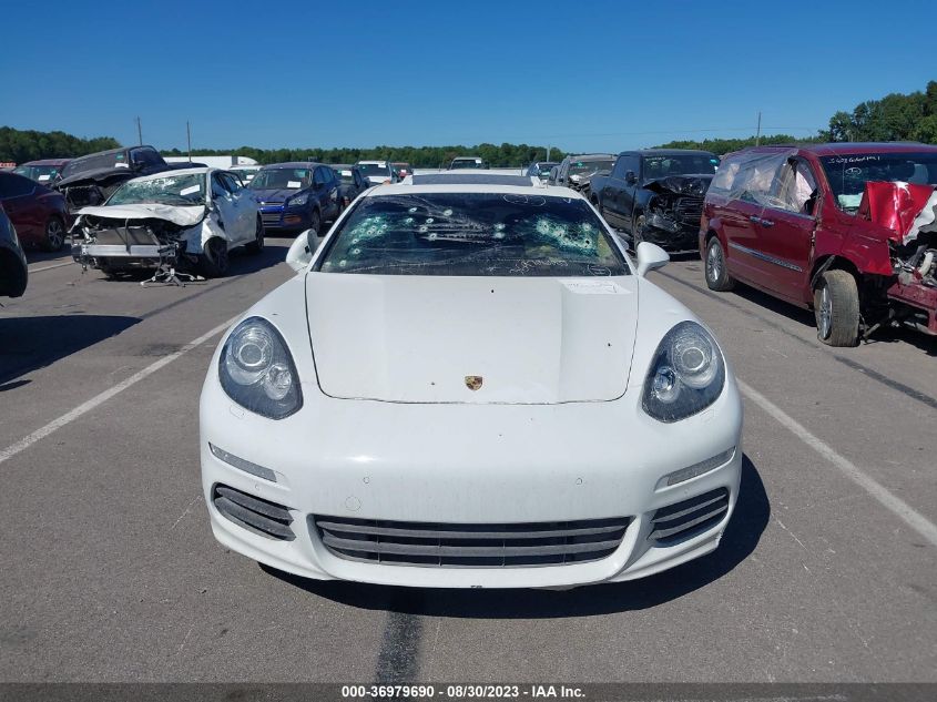 2015 PORSCHE PANAMERA E-HYBRID S - WP0AD2A70FL040943