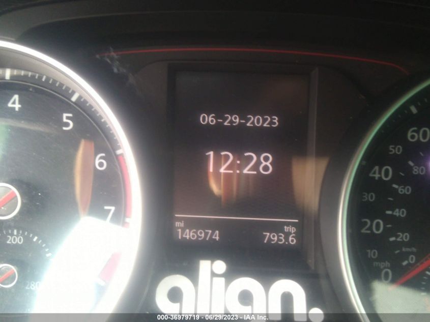 2016 VOLKSWAGEN GOLF GTI SE W/PERFORMANCE PKG - 3VW547AU3GM037004