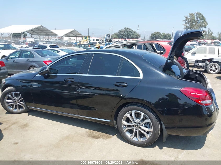 VIN WDDWF4JB3JR415865 2018 MERCEDES-BENZ C-CLASS C 300