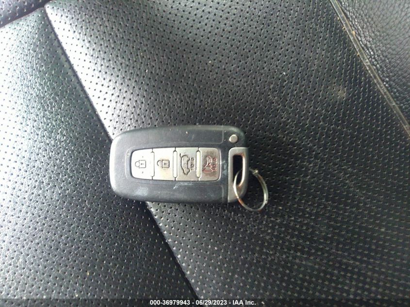 2013 HYUNDAI VELOSTER TURBO W/BLACK INT - KMHTC6AE6DU130392