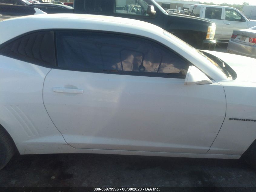 2015 CHEVROLET CAMARO LT - 2G1FF1E36F9238282