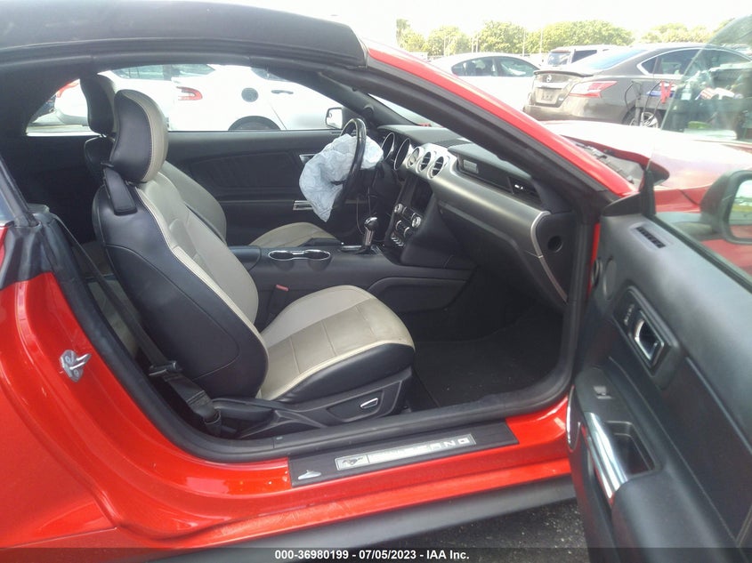 VIN 1FATP8UH2K5162277 2019 FORD MUSTANG ECOBOOST