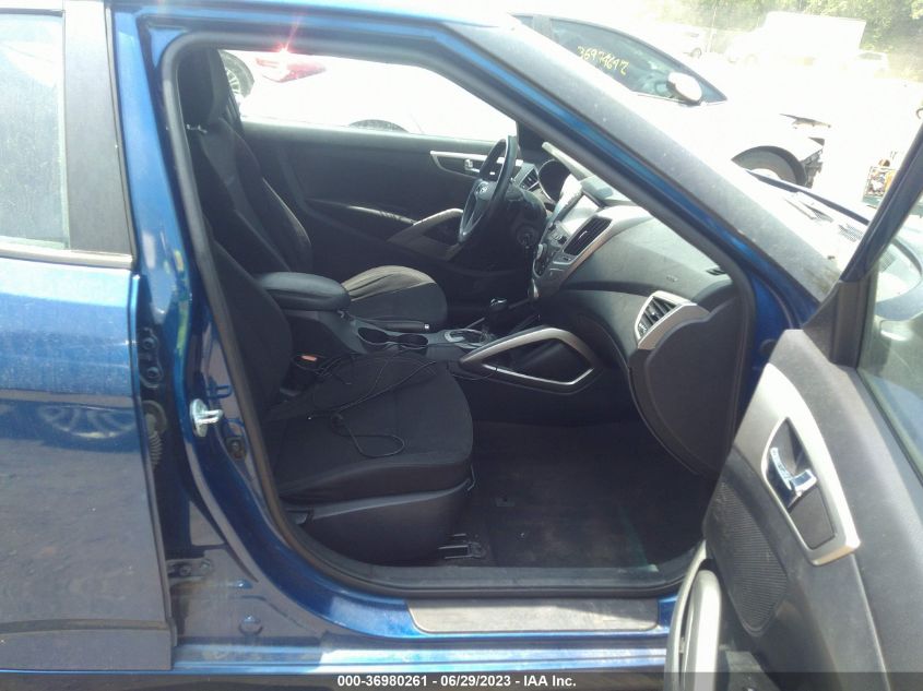 2017 HYUNDAI VELOSTER - KMHTC6AD3HU305789