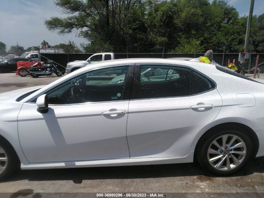 2021 TOYOTA CAMRY LE - 4T1C11AK8MU563825