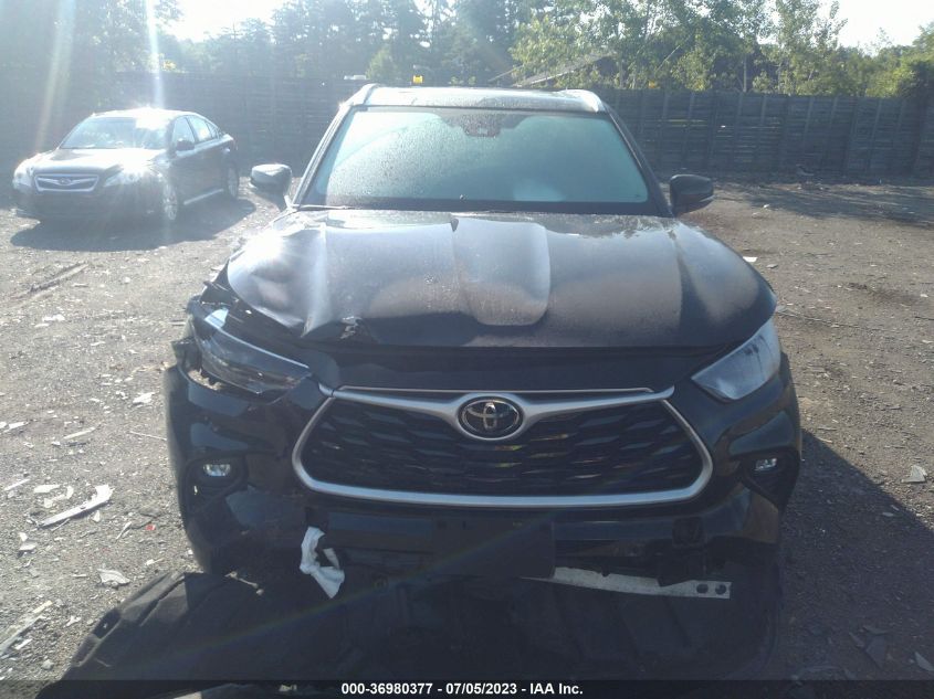 2021 TOYOTA HIGHLANDER XLE - 5TDGZRBH1MS524031