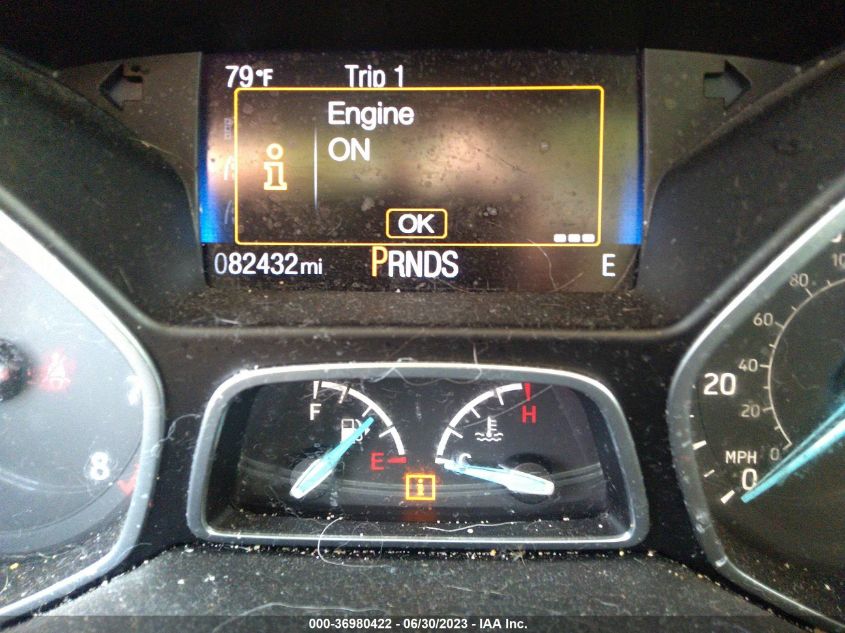 2015 FORD FOCUS SE - 1FADP3K25FL220647