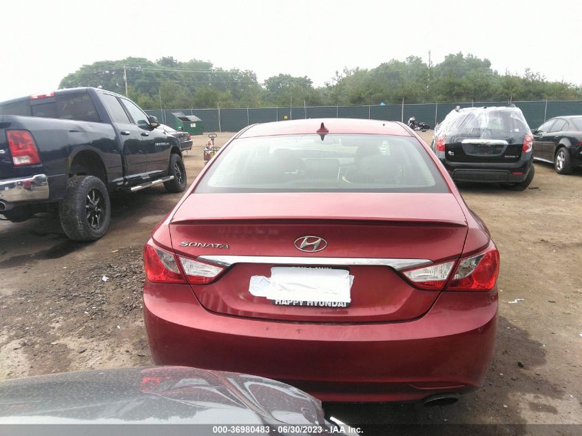 VIN 5NPEC4AC2DH556929 2013 HYUNDAI SONATA no.16