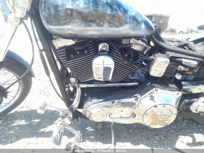 2005 HARLEY-DAVIDSON FXDWGI 1HD1GPW165K321091
