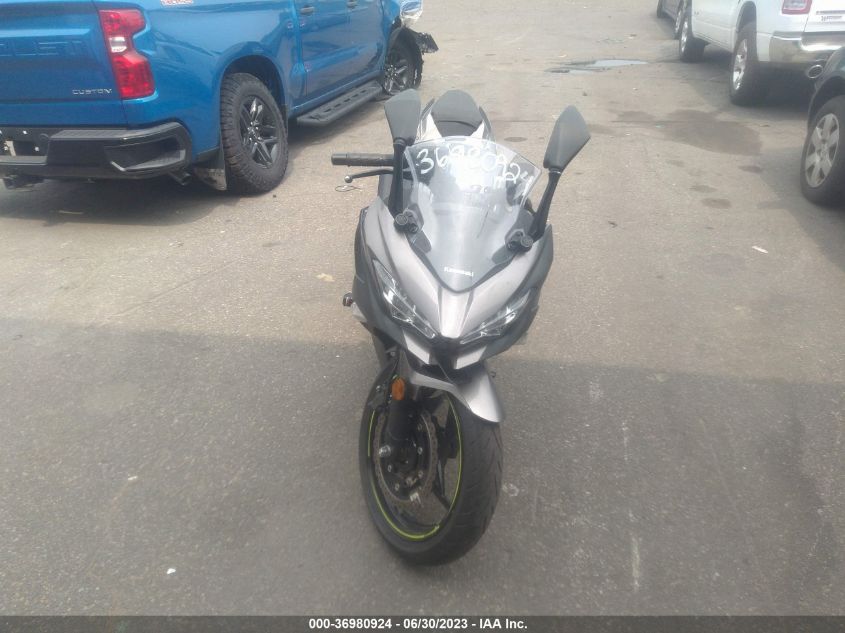 2021 KAWASAKI EX400 JKAEXKG19MDAD7549