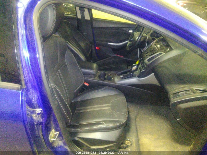 2014 FORD FOCUS SE - 1FADP3K23EL327078