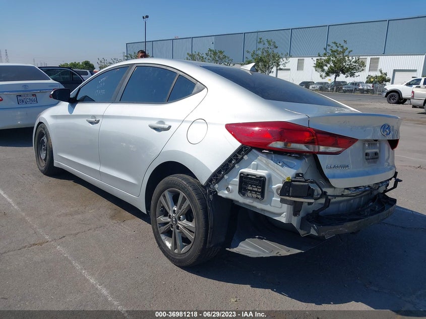 VIN 5NPD84LF2JH216700 2018 HYUNDAI ELANTRA SEL