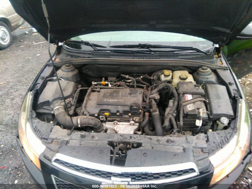 2014 CHEVROLET CRUZE 2LT - 1G1PE5SB5E7122338