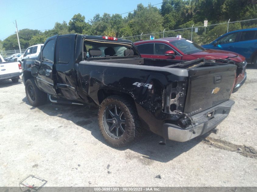 2013 CHEVROLET SILVERADO 1500 LT - 1GCRKSE72DZ283442