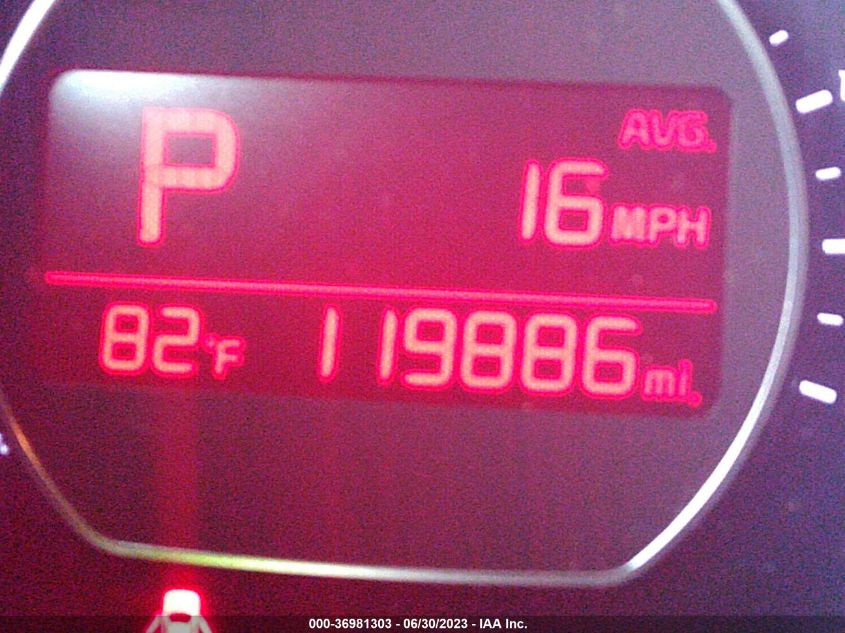 2016 KIA SOUL + - KNDJP3A59G7350563
