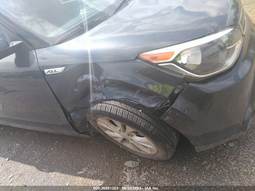 2016 KIA SOUL + - KNDJP3A59G7350563