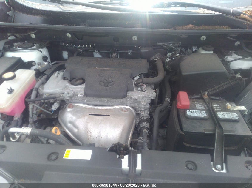 VIN 2T3RFREV9JW840189 2018 TOYOTA RAV4 XLE/ADVENTURE